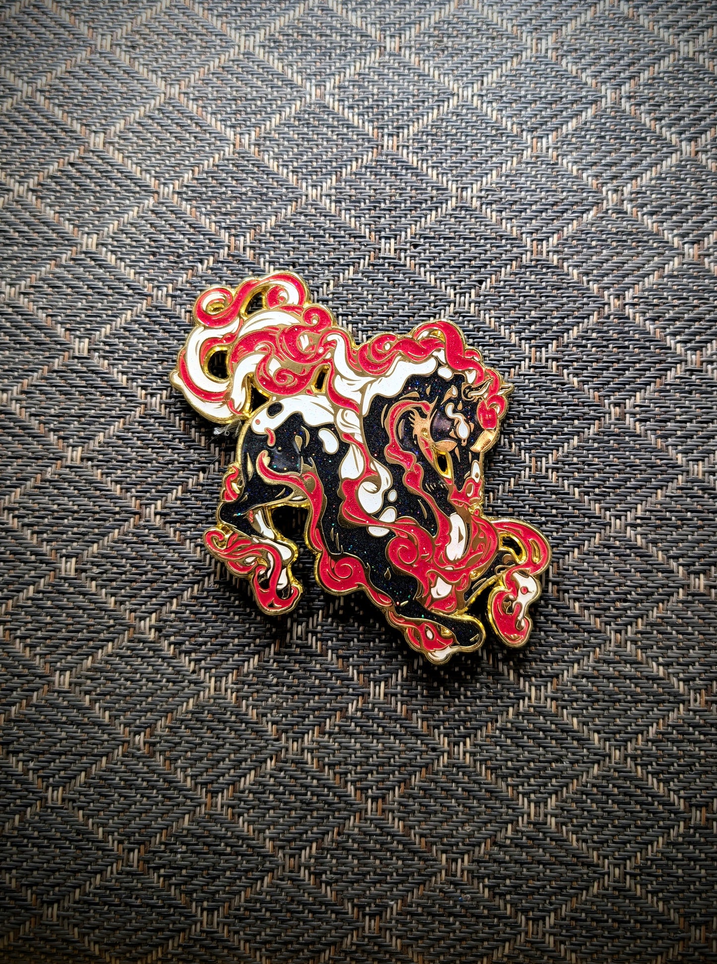 YOTHorse x Twei LE 5 Variant + RAW